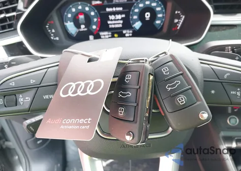 2023 Audi Q3 Premium 45 Tfsi S Line Quattro Tiptronic z USA, uszkodzony, nr VIN WA1DECF34P1150360